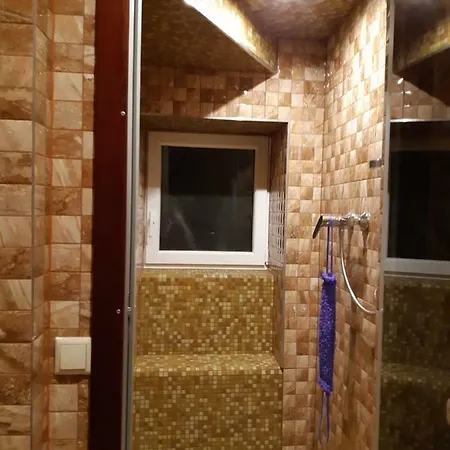 Zveryno Apartment *